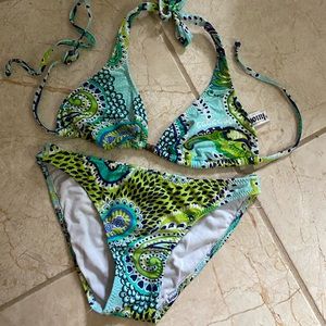Small patterned bikini